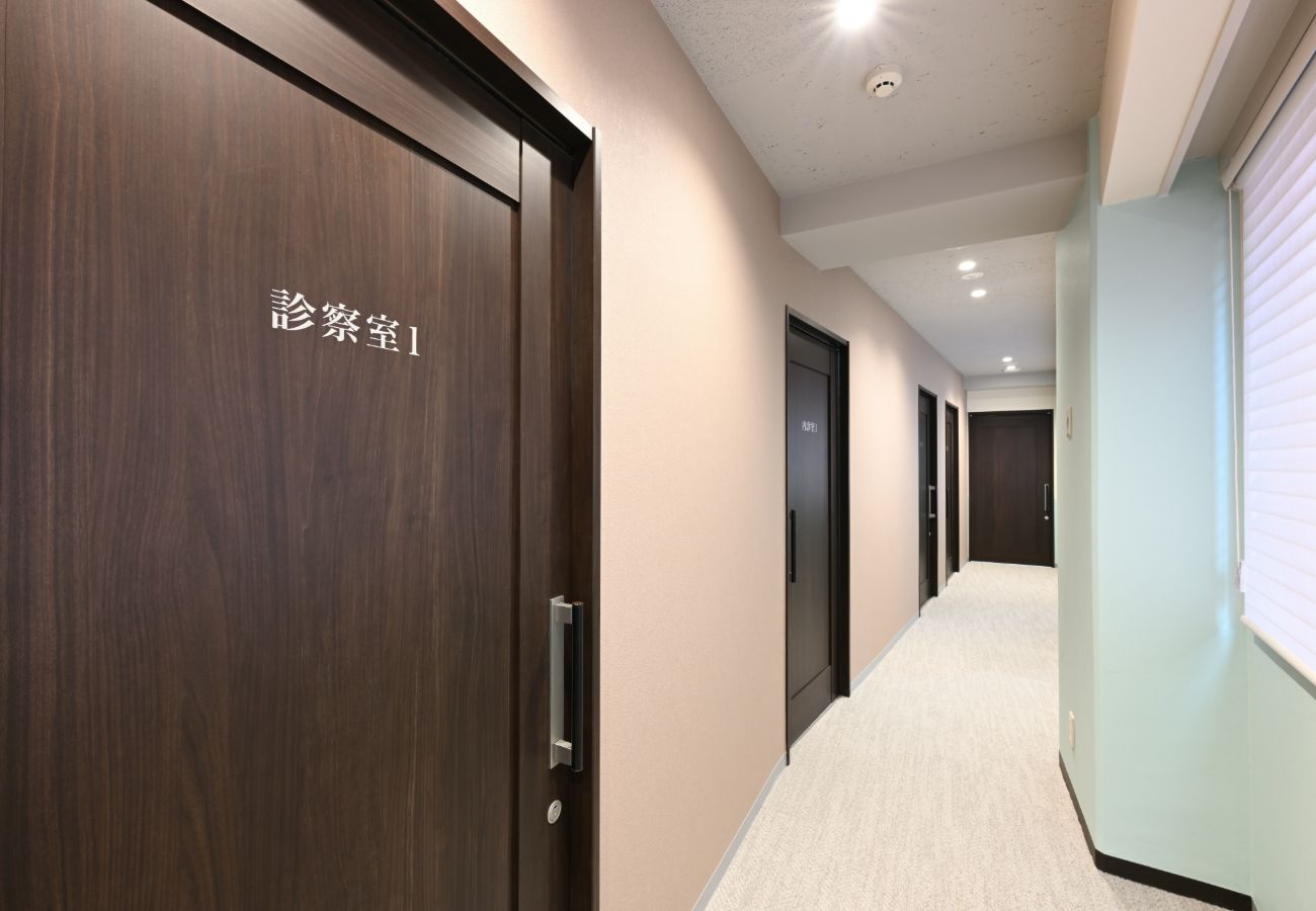 診察室入り口